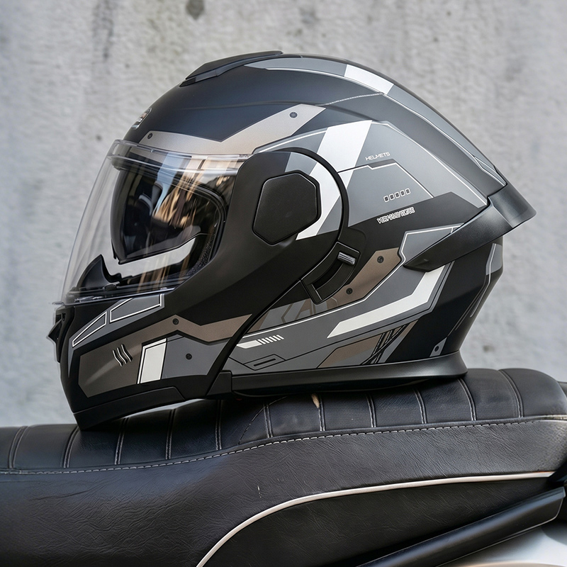 Casque de moto ouvert certifié - Full Face Motorcycle Helmet With Bluetooth avis et prix